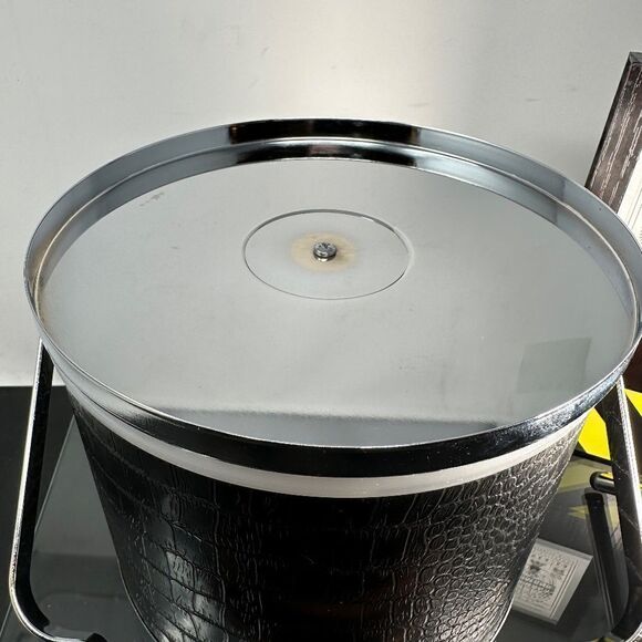 KROMEX® ICE BUCKET–CHROME/TEAK/BLACK – Mid-Century Modern - Picture 4 of 15